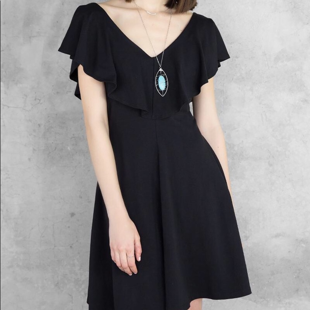Francesca’s black dress